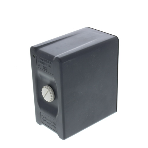 360-degree view of Universal Automatic Burner Control, 120V (UBA3 v3.6), 8718600083