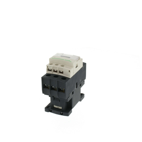 360-degree view of Contactor with 2 Auxiliary, 3P, 32A (120V)