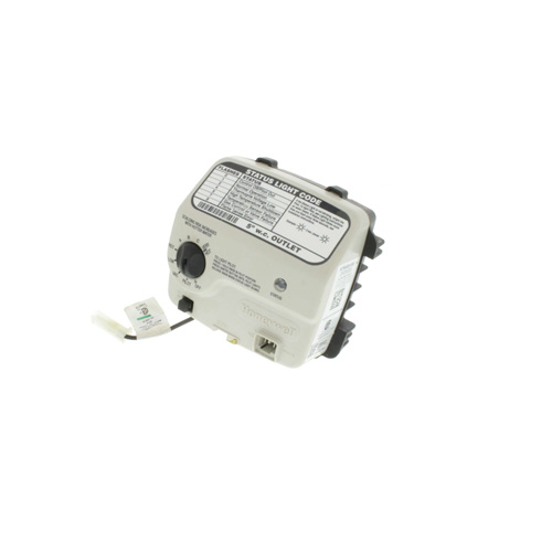 360-degree view of WT8840 Water Heater Gas Valve Control, NG - 1" Spud, 5" W.C., WT8840B1000