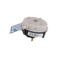 Product Image of 0.55"WC 1/4" Barb Connection SPST Pressure Switch, 67K30