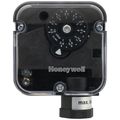 Product Image of 0.4" - 5" W.C Auto Reset, 1/4" NPT Pressure Switch