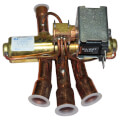 Product Image of Reversing Valve W/ Coil, EF17BZ115