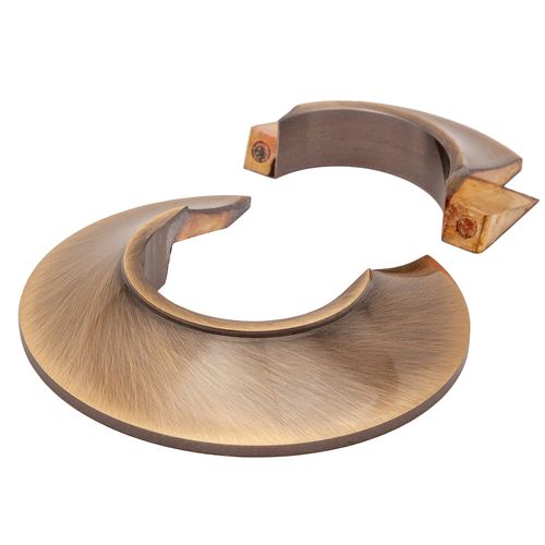 Main product image of 3/4" Two-Piece Magnetic Assembly Escutcheon for Concealing Pipework (Antique Brass)