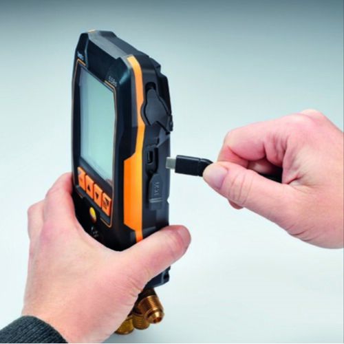 Main product image of 558s, Digital Manifold w/ 4-Way Valve Block, Intuitive Touchscreen, and Wireless Temperature & Vacuum Probes