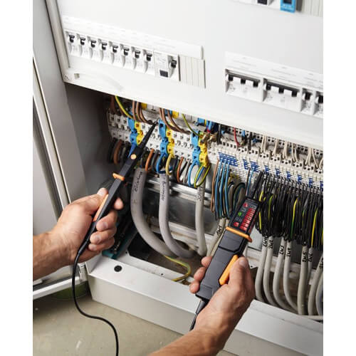 Main product image of Digital Voltage, Continuity and Phase Sequence Tester