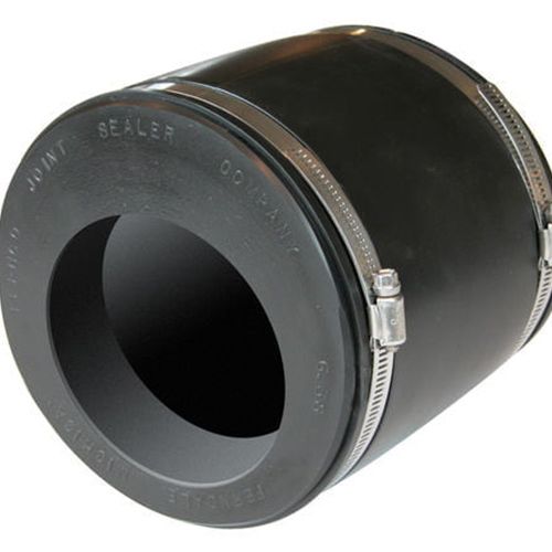 Main product image of 4" x 4" Eccentric Flexible Coupling (Clay to Cast Iron or PVC)