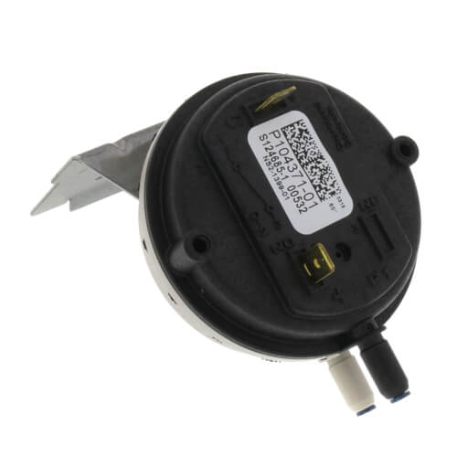 0.65" WC Spst Pressure Switch, 11U64