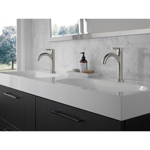 Main product image of Nicoli 1 Handle Bathroom Faucet, 1 or 3-hole 4" Installation, 15749LF-SS (Stainless)