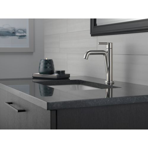 Main product image of Nicoli 1 Handle Bathroom Faucet, 1 or 3-hole 4" Installation, 15849LF-SS (Stainless)