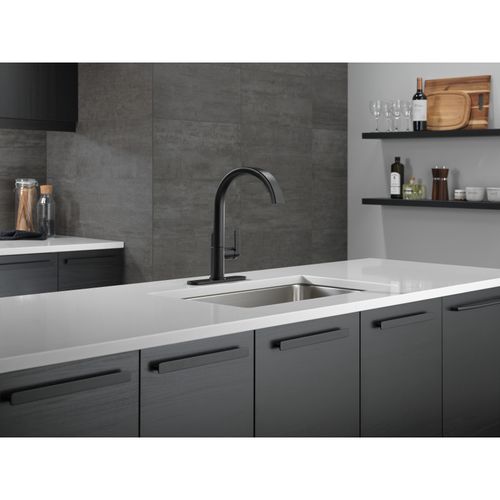 Main product image of Keele Single-handle Pull-down Kitchen Faucet (Matte Black), 19824LF-BL