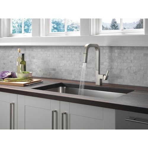 Main product image of Junction Single-handle Pull-down Kitchen Faucet (Spotshield Stainless), 19825LF-SP