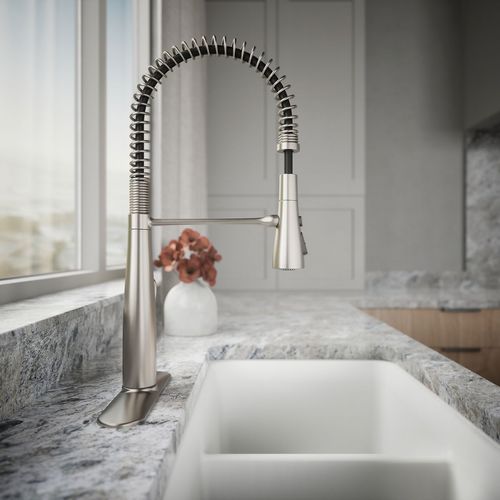 Main product image of Simplice Semi-Professional 1-Handle Pull Out Kitchen Faucet with Spray (Stainless Steel), K-22033-VS