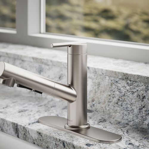 Main product image of Crue 1-Handle Pull Out Kitchen Faucet (Stainless Steel), K-22976-VS