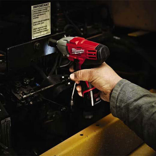 245122 Milwaukee 245122 M12 Cordless 3/8" Square Drive Impact