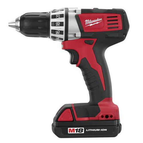 260122 Milwaukee 260122 M18 Cordless Compact Drill Driver Kit