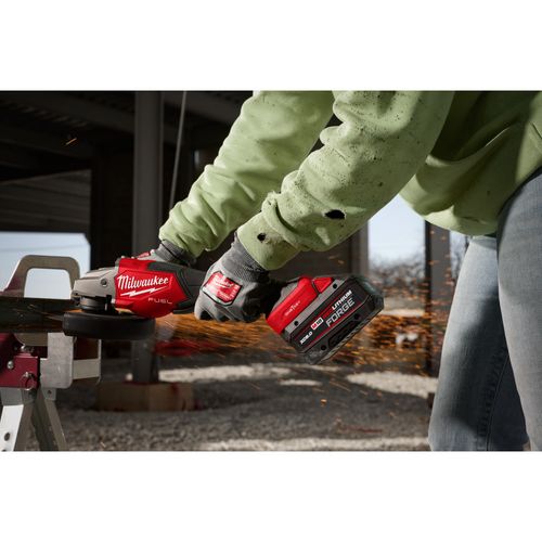 Milwaukee 48-59-1880 M18 REDLITHIUM HIGH OUTPUT XC8.0 Starter Kit (New - View #6