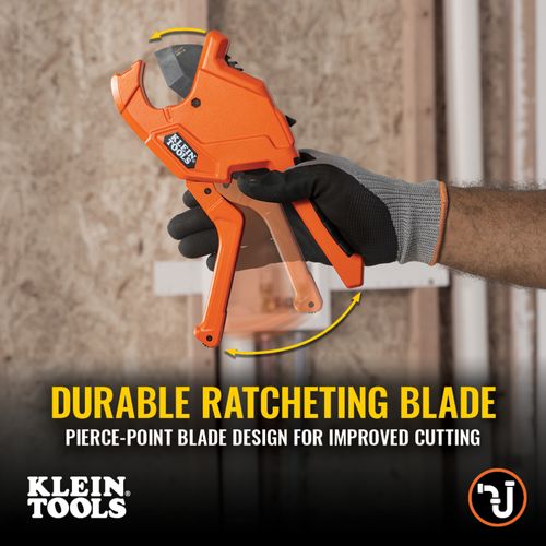 Main product image of 1-1/4" Precision Ratcheting PVC Pipe Cutter