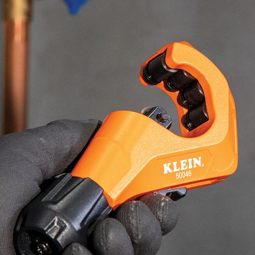 Main product image of 1-3/8" Constant Swing Tubing Cutter