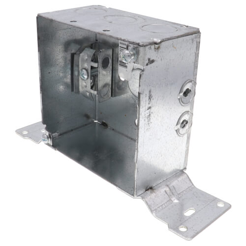 Main product image of 4" Steel Square Box w/ 1/2" & 3/4" Knockouts, CV Bracket and Clamp