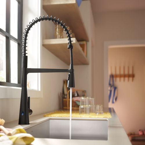 Main product image of Sleek Motionsense Wave 1-handle Pulldown Pre-Rinse Kitchen Faucet, 5925EWBL (Matte Black)