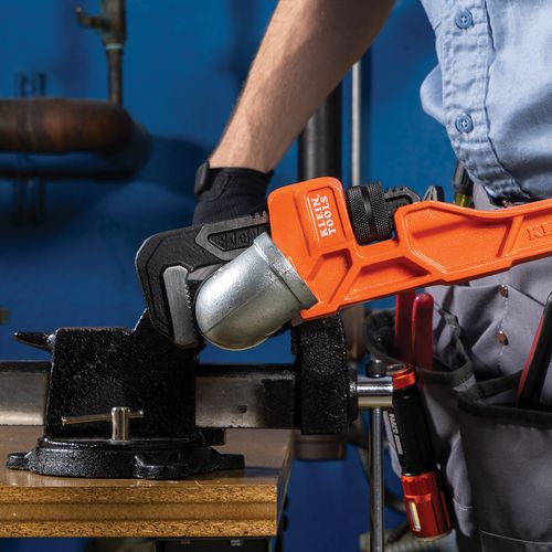 Main product image of 18" Adjustable Pipe Wrench (Cast Iron)