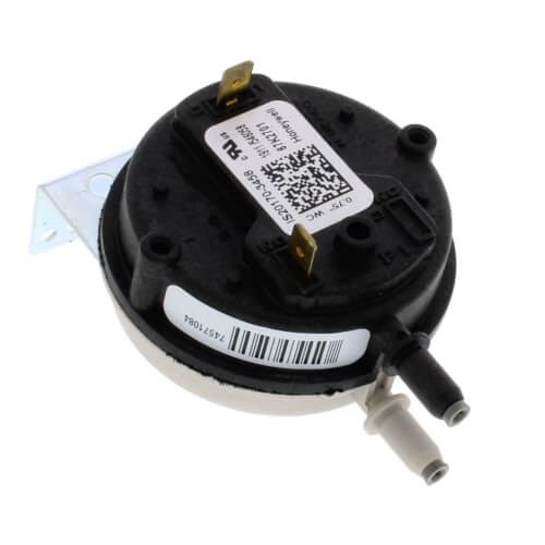Main product image of 0.75"WC Dual 1/4" Barb Connection SPST Pressure Switch, 71K11