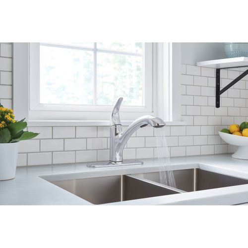 Main product image of Medina One-Handle Pullout Kitchen Faucet, 87039 (Chrome)