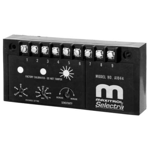A1044 Maxitrol A1044 Selectra Amplifier (40° to 140°F)