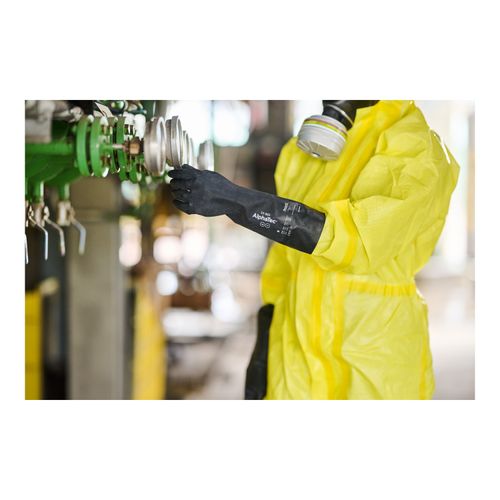 Main product image of AlphaTec 53-003 Hybrid Technology Chemical & Heat Resistant Gloves, Multi-Layer Polymer & Neoprene Shell, Black, Small