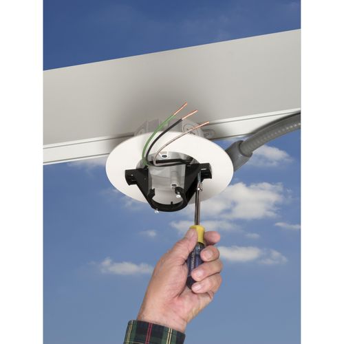 Main product image of 7-1/2" Non-Metallic Raintight Fan/Fixture Support Box