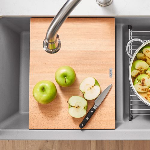 Main product image of Ikon/Vintera Beechwood Floating Cutting Board, 235010