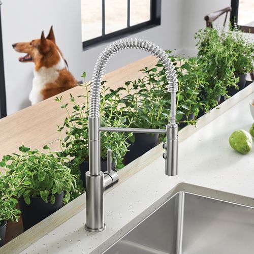 Main product image of Catris Semi-Pro Pull-Down Dual-Spray Kitchen Faucet (PVD Steel), 401918