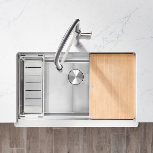 Main product image of Quatrus R15 Ergon 33" Single Bowl Apron-Front Stainless Steel Farmhouse Sink, 525243