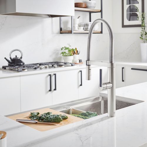 Main product image of Quatrus R15 Ergon 33" Single Bowl Apron-Front Stainless Steel Farmhouse Sink, 525243