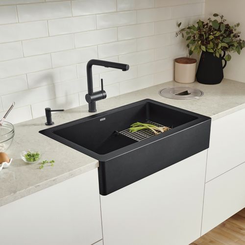 Main product image of Vintera SILGRANIT 30" Single Bowl Apron-Front Farmhouse Sink - Coal Black, 526545