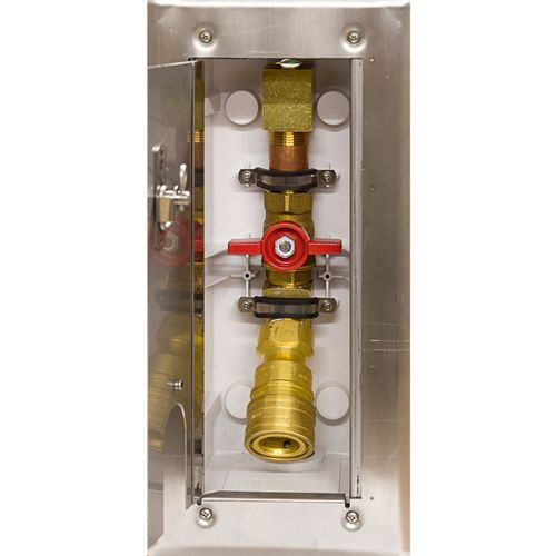 Main product image of Exterior Versatile Gas Plug with 3/4" NPT Inlet x 3/4" Quick Disconnect Outlet