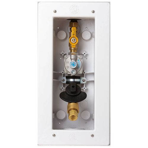 Main product image of Interior Versatile Gas Plug with 1/2" NPT Inlet x 3/8" Quick Disconnect Outlet, 2 PSI