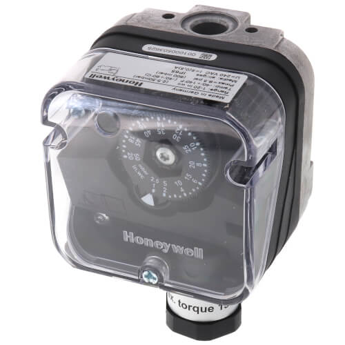 Main product image of 1" to 20" W.C Auto Reset, 1/4" NPT Pressure Switch (Subtractive)
