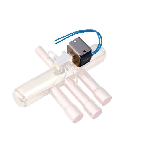 Main product image of Reversing Valve Coil 110V AC Spade Connection