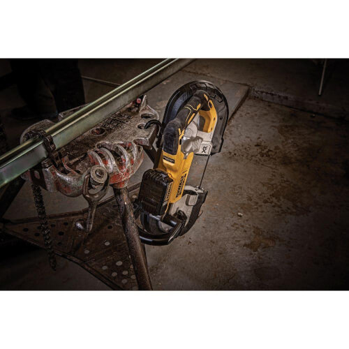 Main product image of 20V MAX XR Lithium-Ion Cordless Brushless Deep Cut Band Saw Kit with (2) Batteries 5Ah, Charger and Case