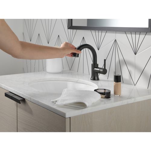 Main product image of Trinsic Single Handle Pull Down Bathroom Faucet, 1.2 GPM (Matte Black), 559HAR-BLPD-DST