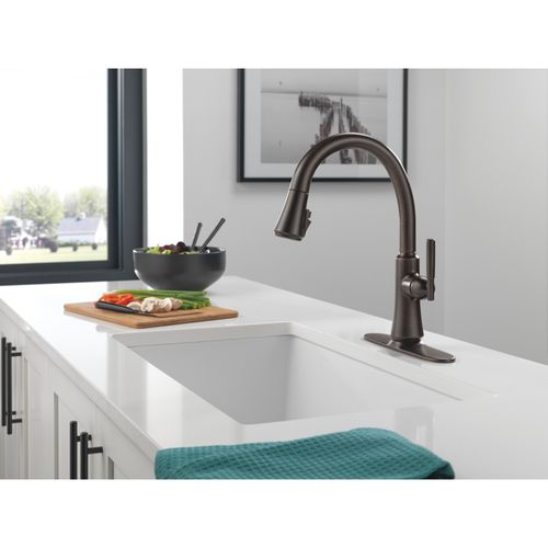 Main product image of Coranto 1-Handle Pull Down Kitchen Faucet (Venetian Bronze), 9179-RB-DST