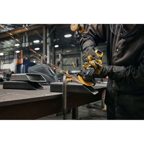 Main product image of ATOMIC 4" 20V MAX XR Angle Grinder Kit w/ XR Powerstack, DCG400S2