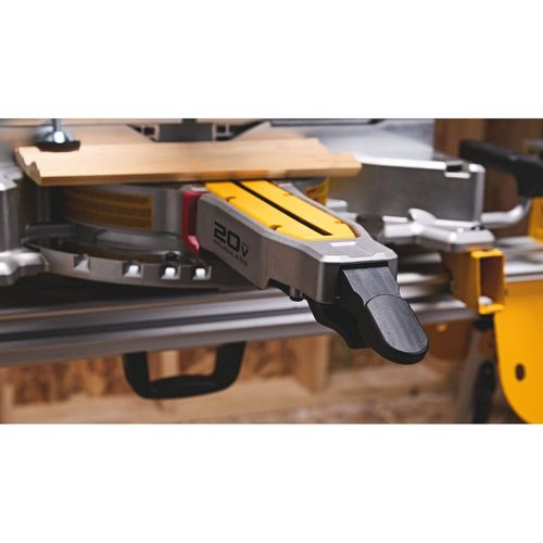 Main product image of 12" 20V Max XR Double Bevel Sliding Miter Saw Kit, DCS785WW1