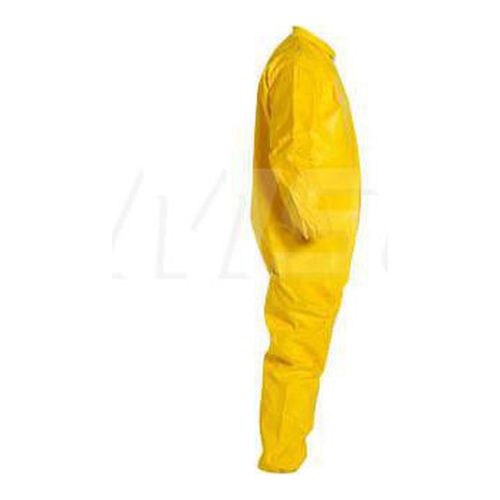 Main product image of Tychem 2000 QC125S Coverall w/ Collar, Elastic Wrists and Ankles, Storm Flap, Yellow, 3X-Large (Pack of 12)