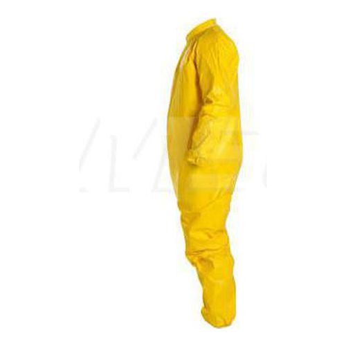 Main product image of Tychem 2000 QC125S Coverall w/ Collar, Elastic Wrists and Ankles, Storm Flap, Yellow, 3X-Large (Pack of 12)