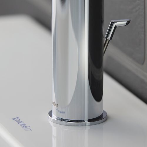 Main product image of C.1 Single Handle Lavatory Faucet S, With Pop-up And Drain Assembly, C11010001U10