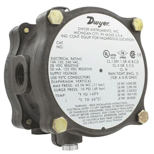 Main product image of Explosion-Proof Differential Pressure Switch, 120V (.15 - .50" W.C.)
