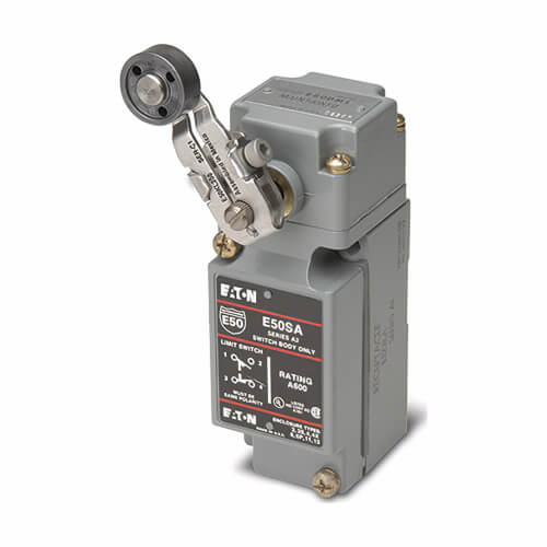 Main product image of E50 NEMA Heavy-Duty Plug-In Limit Switch Operator, Used with Side Rotary, Roller