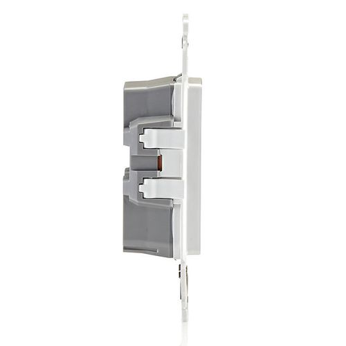 Main product image of Lever Edge Tamper-Ressistant Duplex Receptacle, NEMA 5-15R - White (15A, 125V)